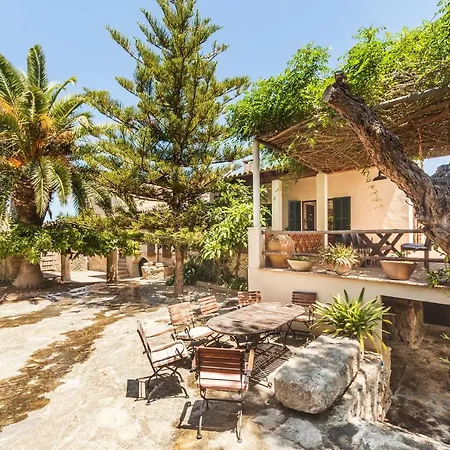 Villa Sa Teulera De *
